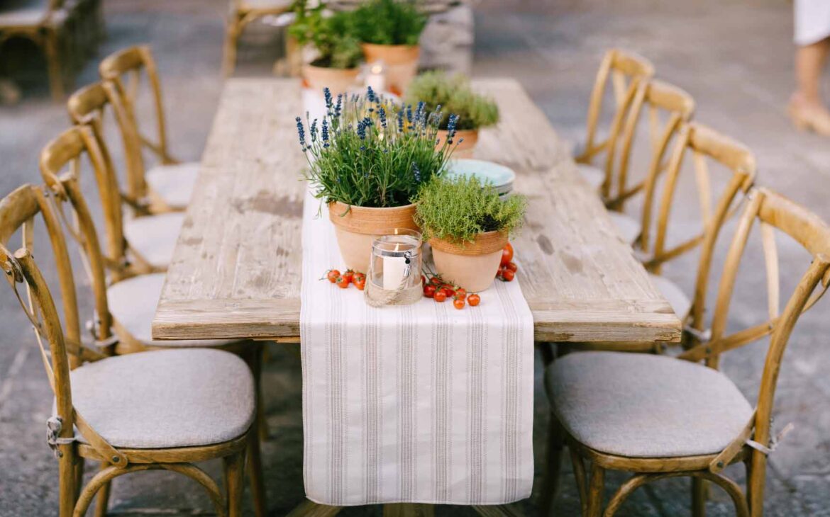 DIY wedding ideas rustic lavender decor.