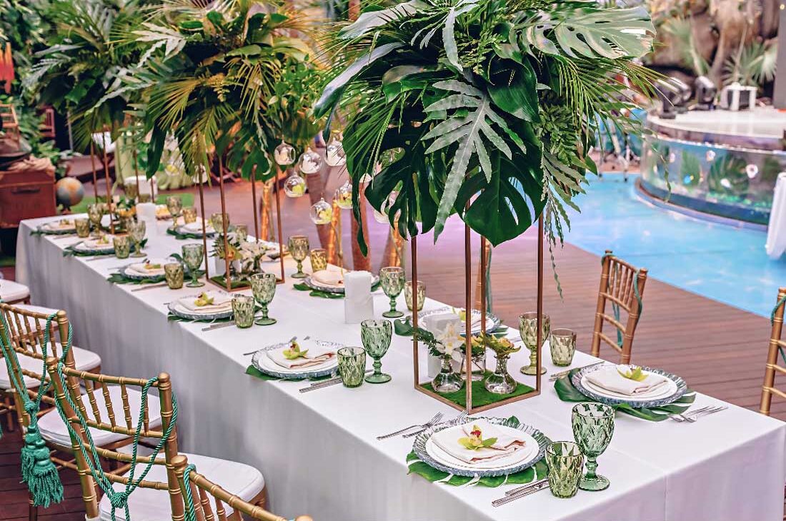 Pineapple themed destination weddings ideas for event planning.