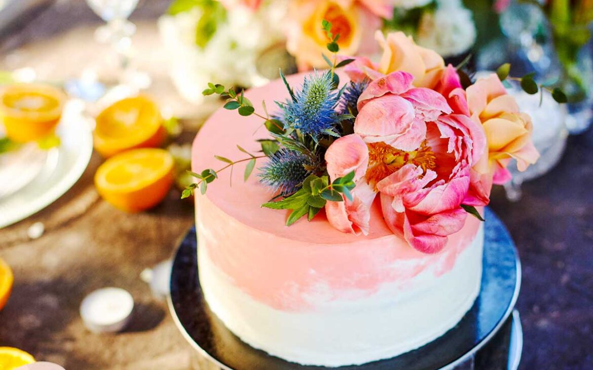 Vibrant color wedding theme cake